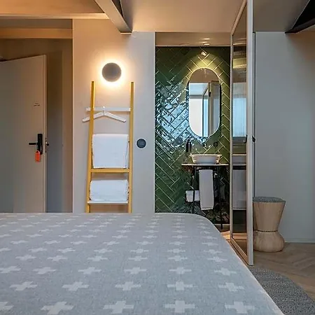 Sutrooms براغا
